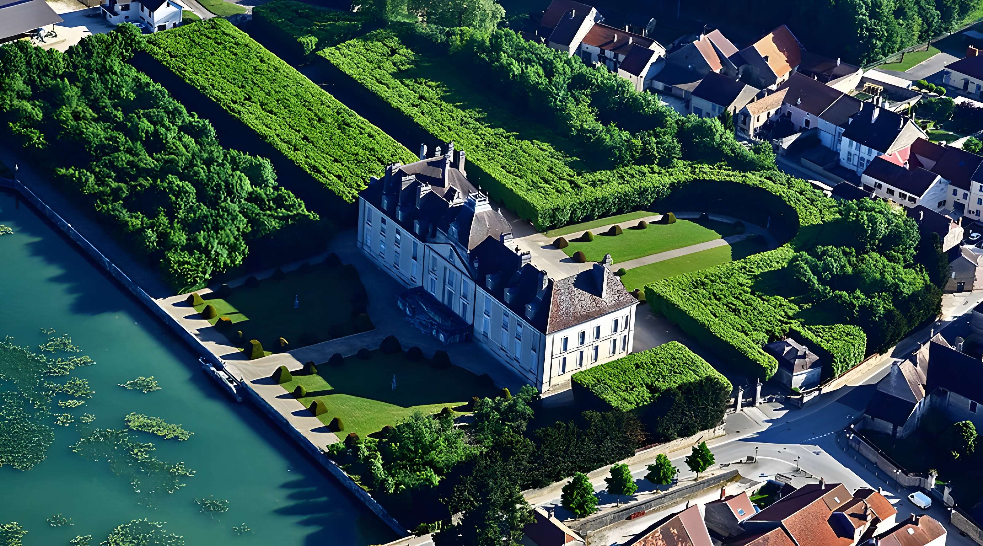 Château de Fontaine-Française