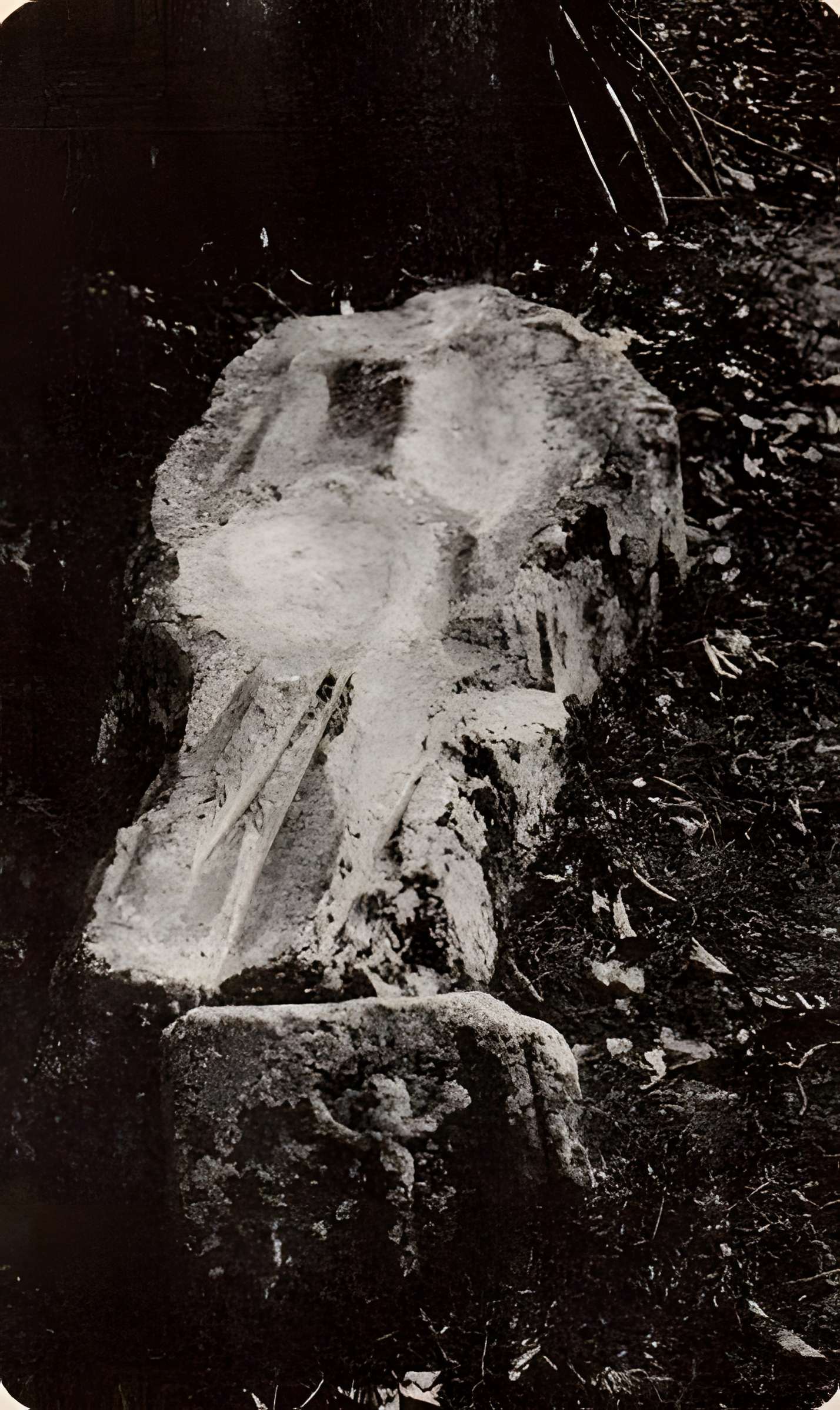 Polissoir dit La Pierre Saint-Guillaume de Montenay