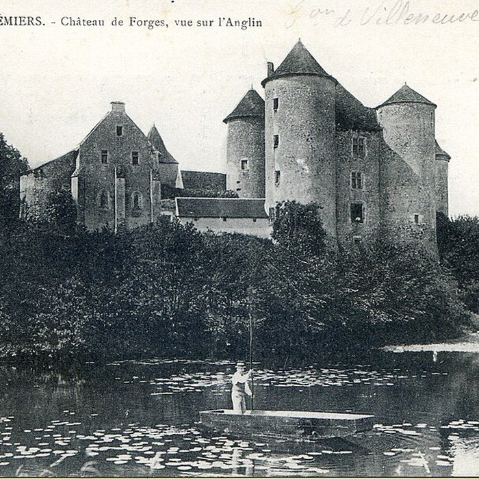 Photo de Château de Forges
