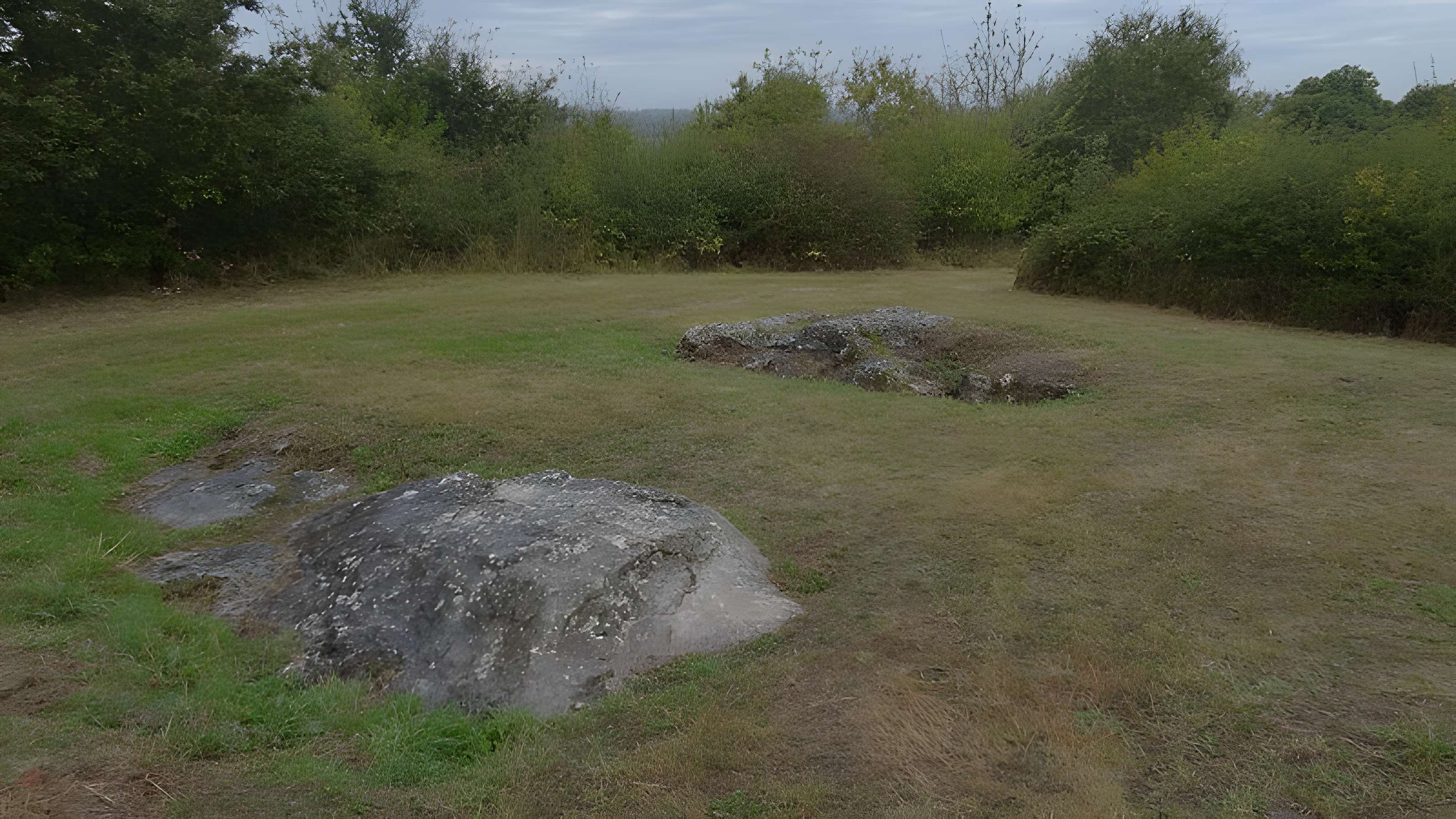 Polissoirs de Mondétour à Naveil 