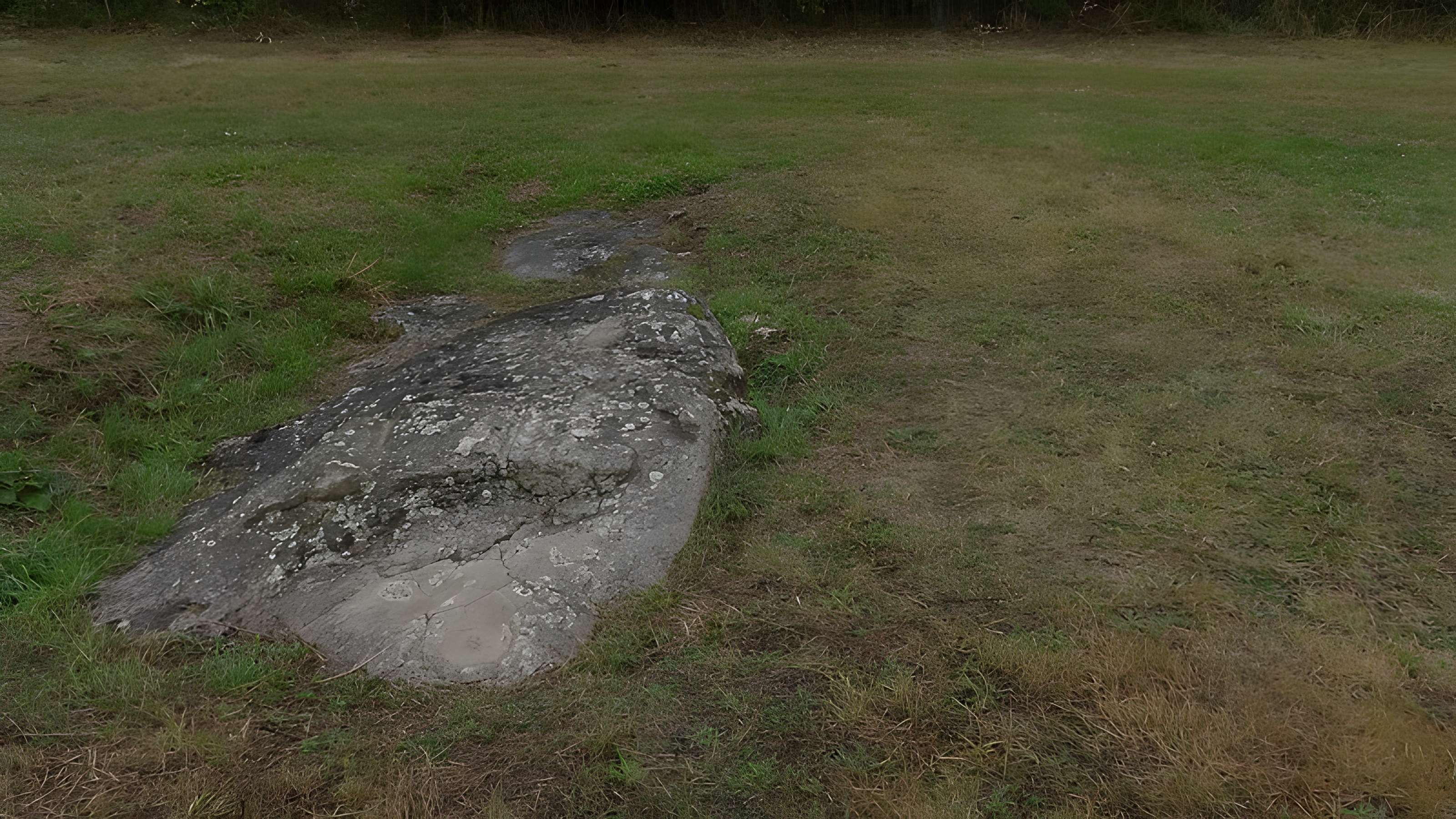 Polissoirs de Mondétour à Naveil