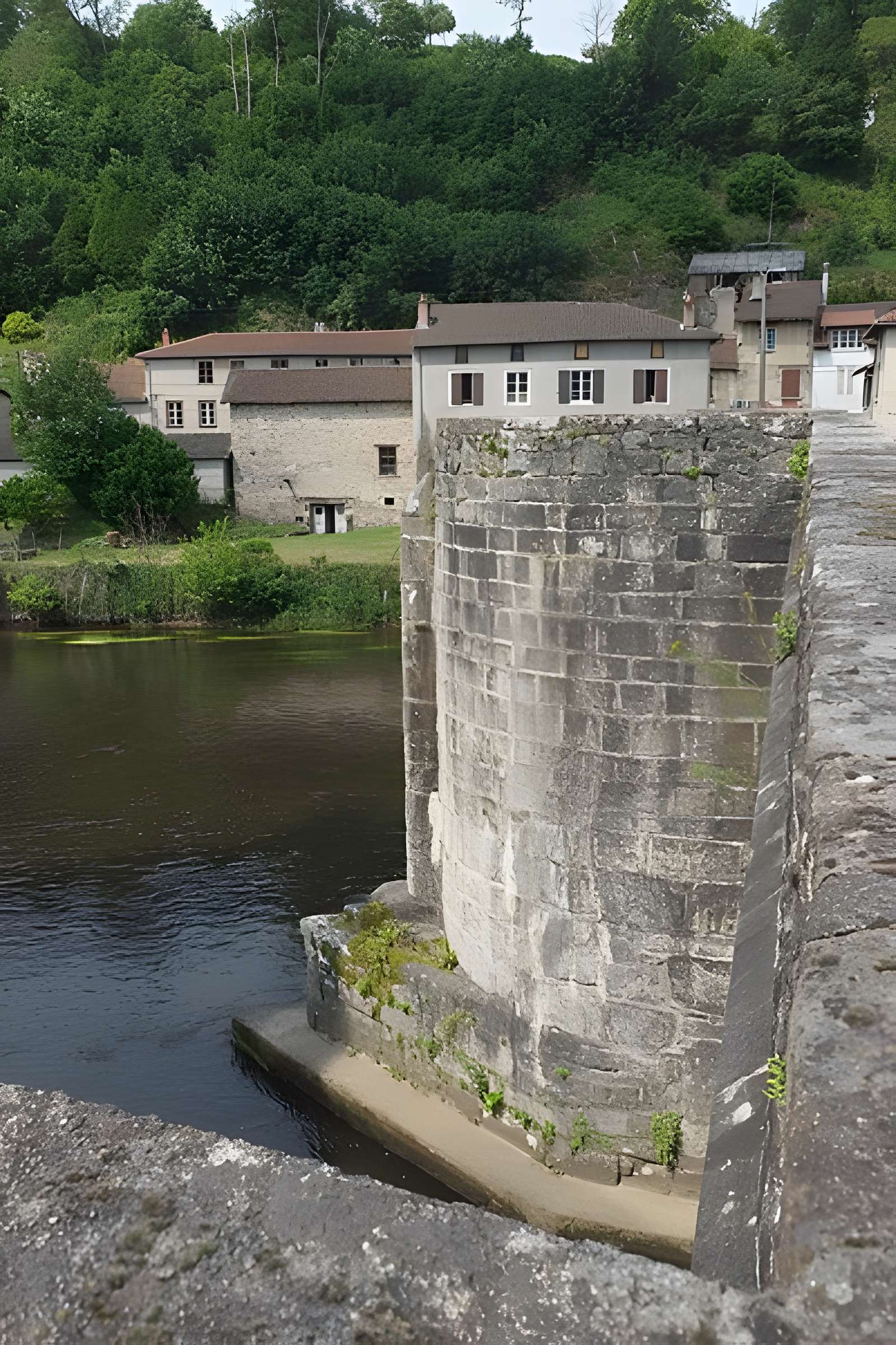 Pont de Noblat à Saint-Léonard-de-Noblat