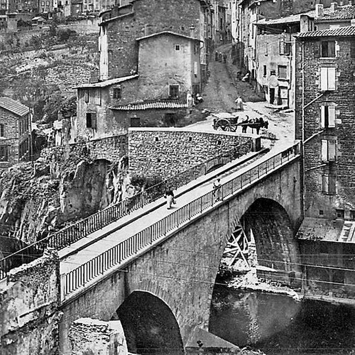 Photo de Pont de Seychalles à Thiers