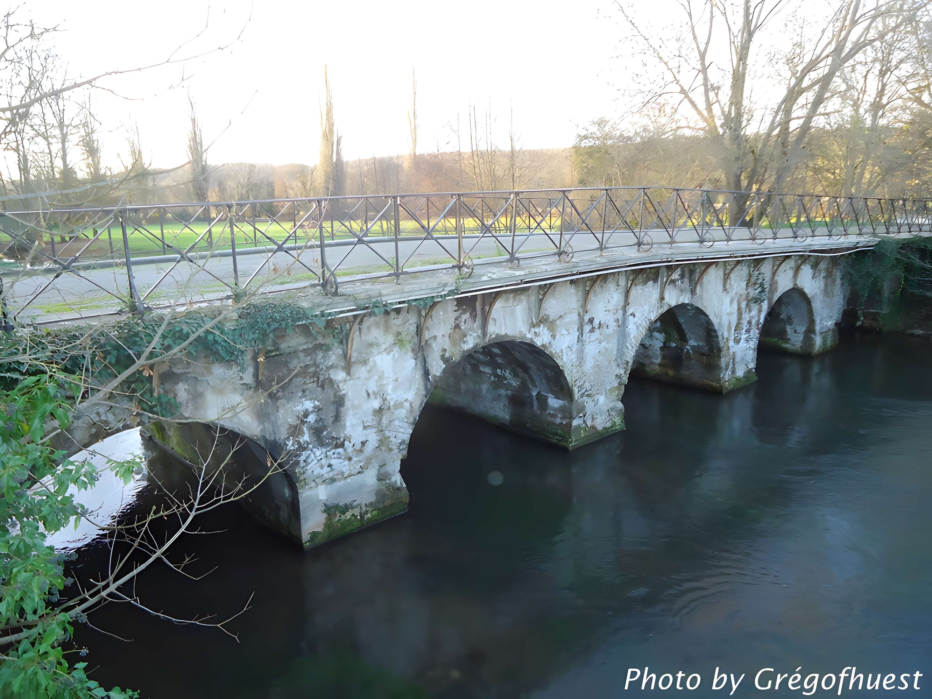 Pont des Planches d'Acquigny 