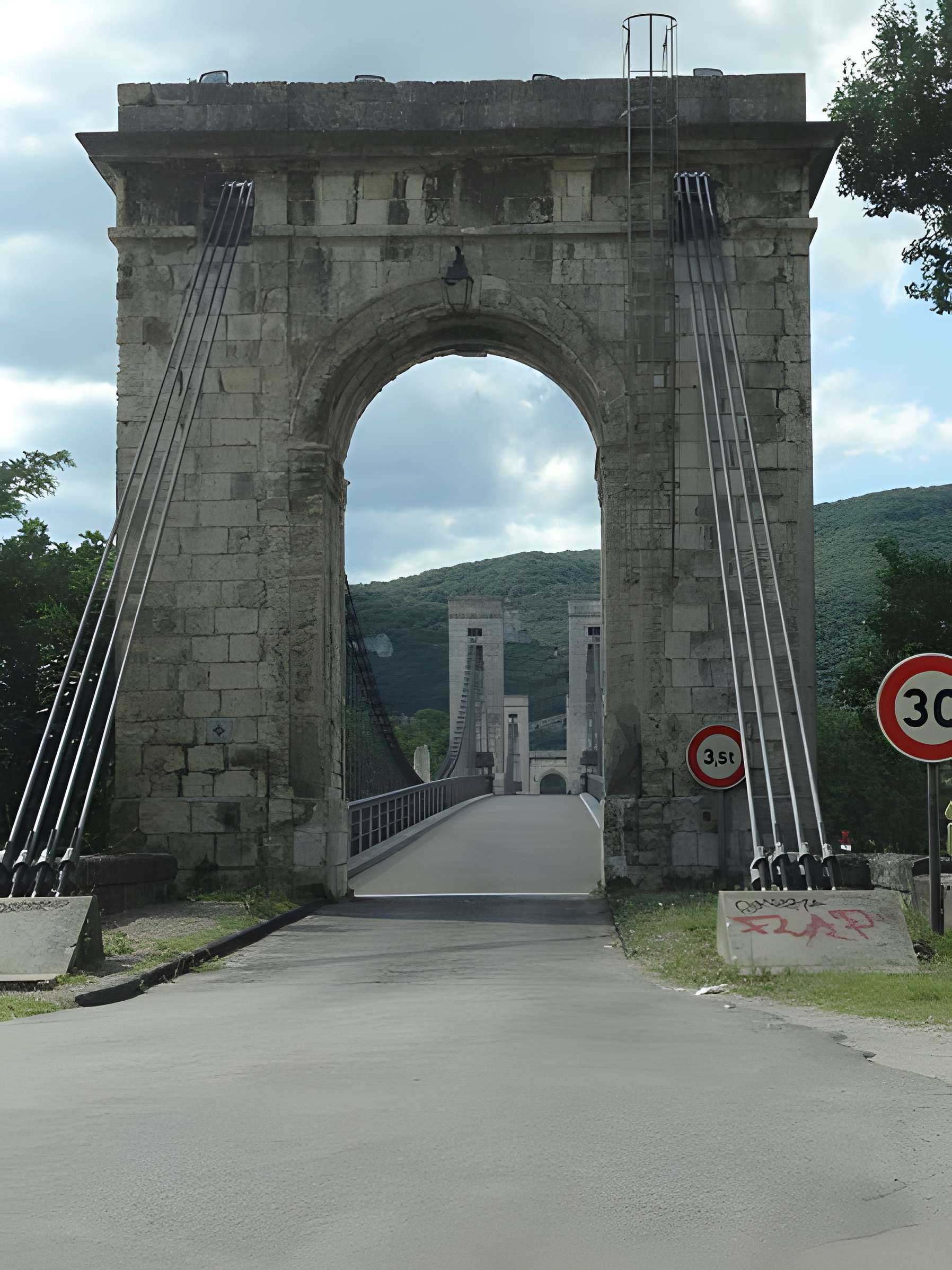 Pont du Robinet sur le Rhône de Donzère