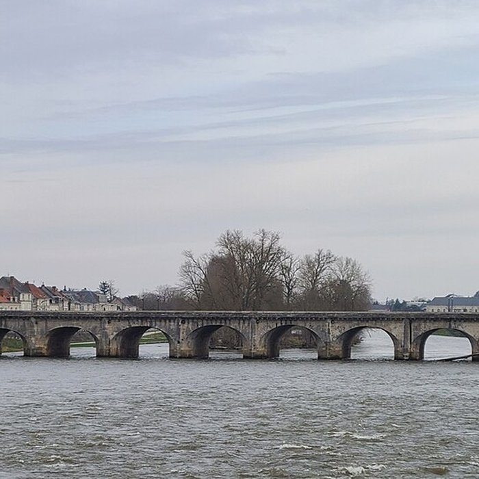 Photo de Pont Henri-IV de Châtellerault