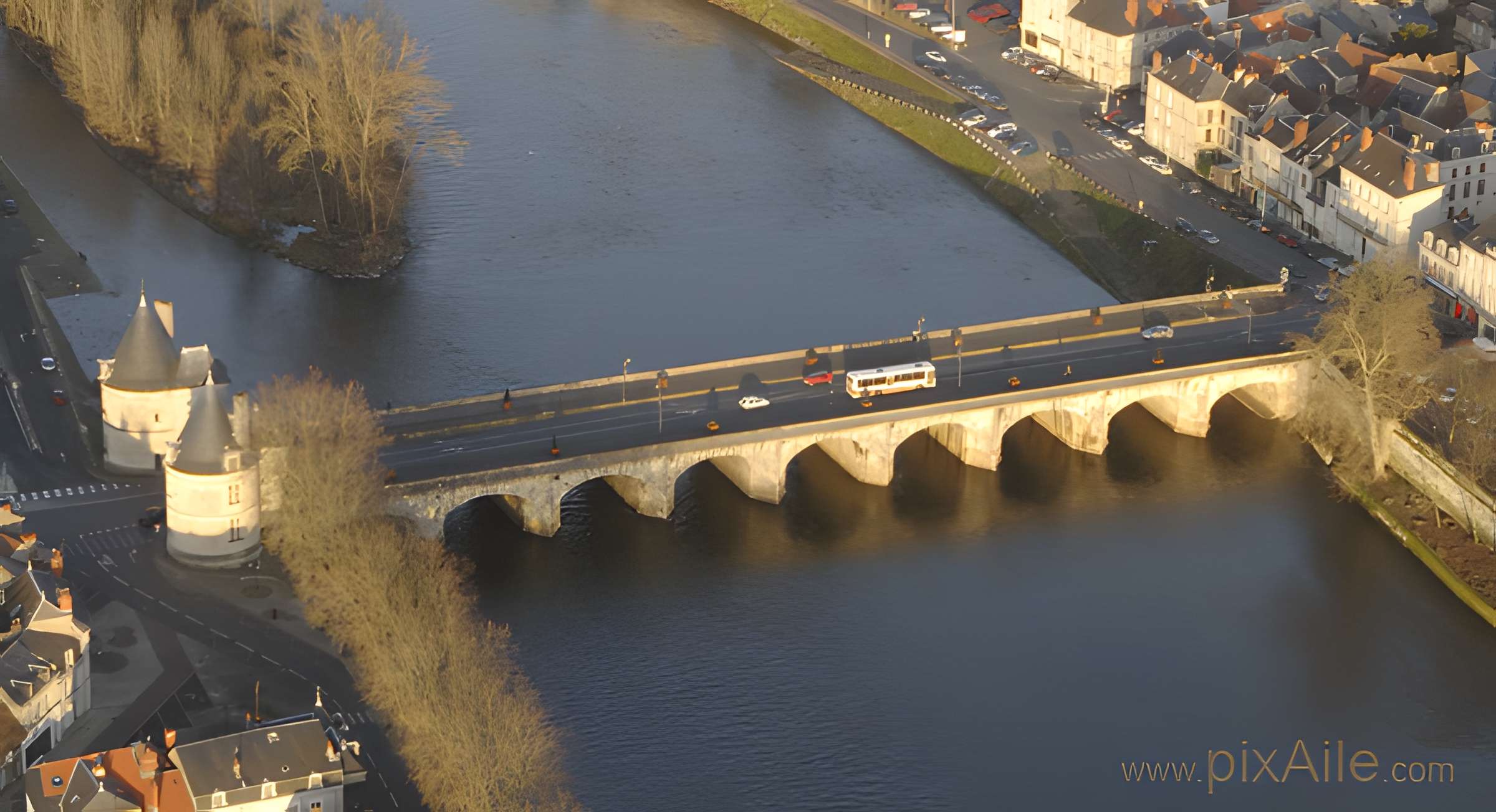 Pont Henri-IV de Châtellerault