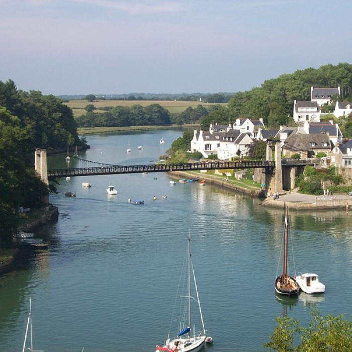 Photo de Le vieux pont suspendu