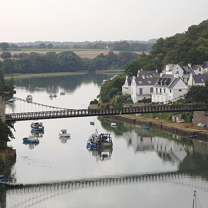 Photo de Le vieux pont suspendu