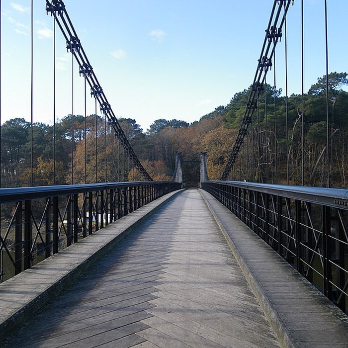 Photo de Le vieux pont suspendu