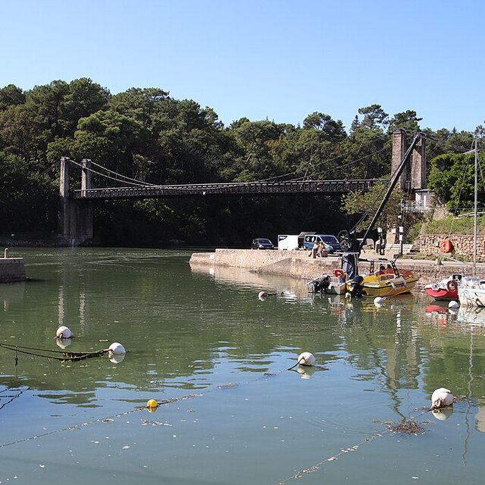 Photo de Le vieux pont suspendu