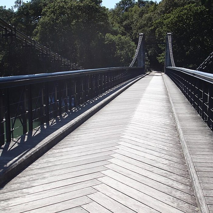 Photo de Le vieux pont suspendu