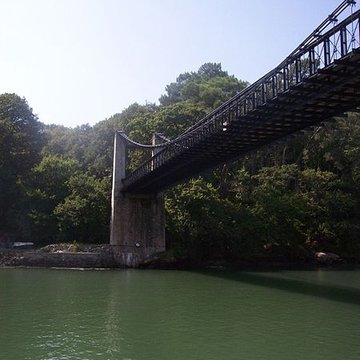 Le vieux pont suspendu