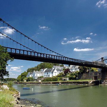 Le vieux pont suspendu