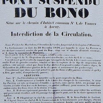 Le vieux pont suspendu