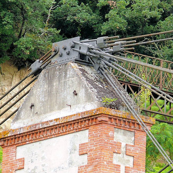 Photo de Pont suspendu de Bourret