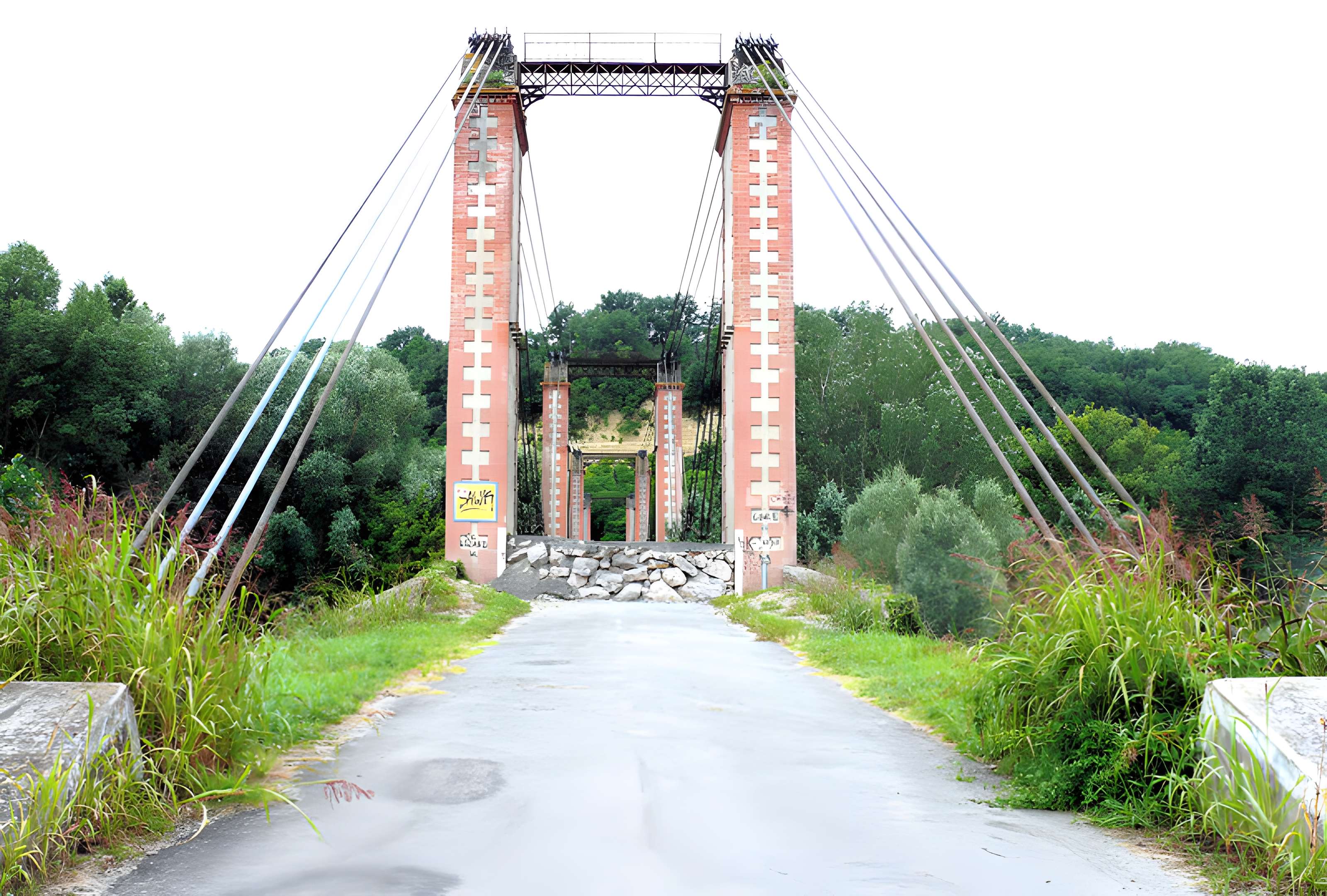 Pont suspendu de Bourret
