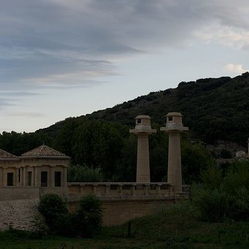 Pont suspendu de Remoulins