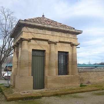 Pont suspendu de Remoulins