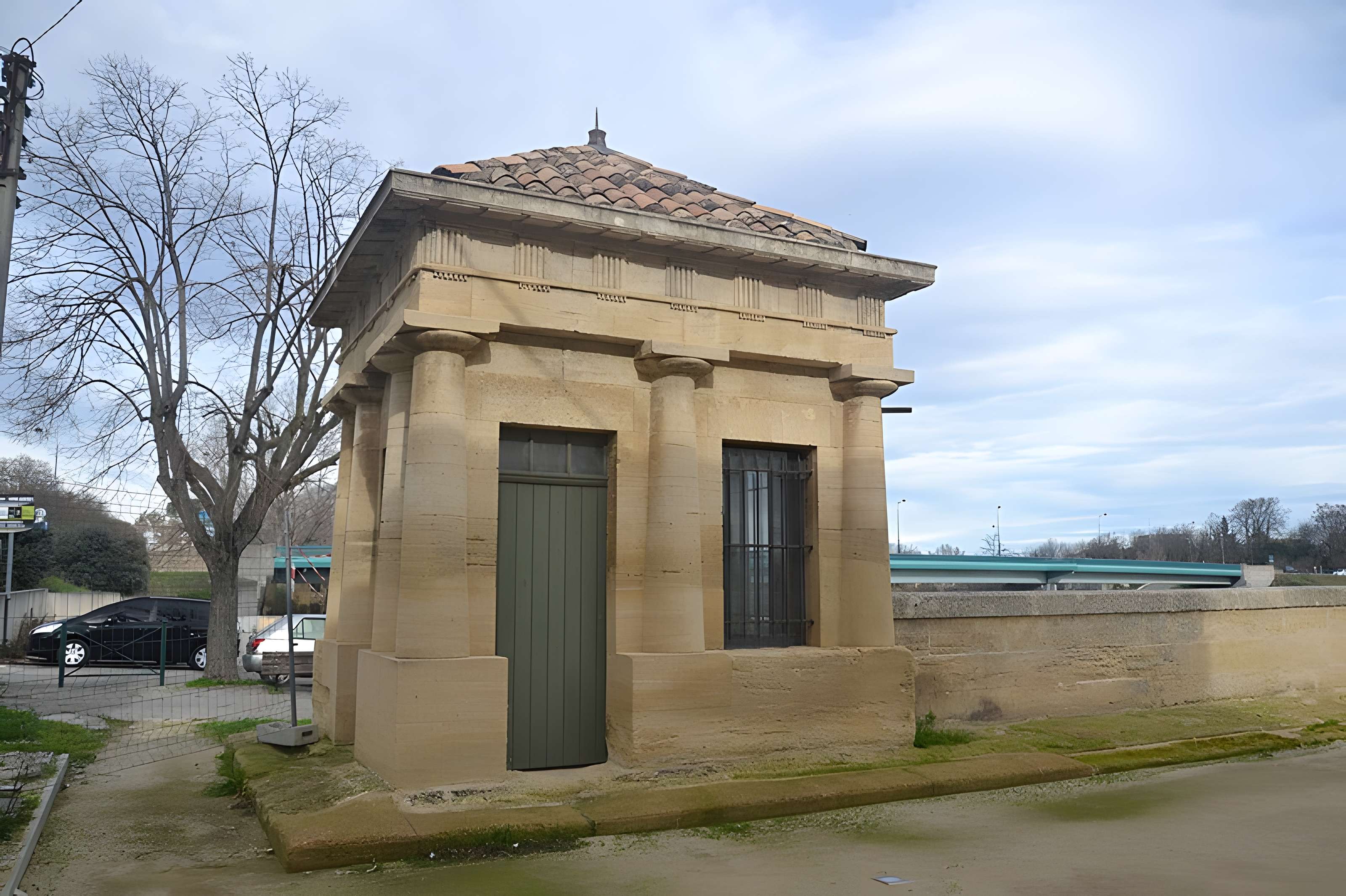 Pont suspendu de Remoulins