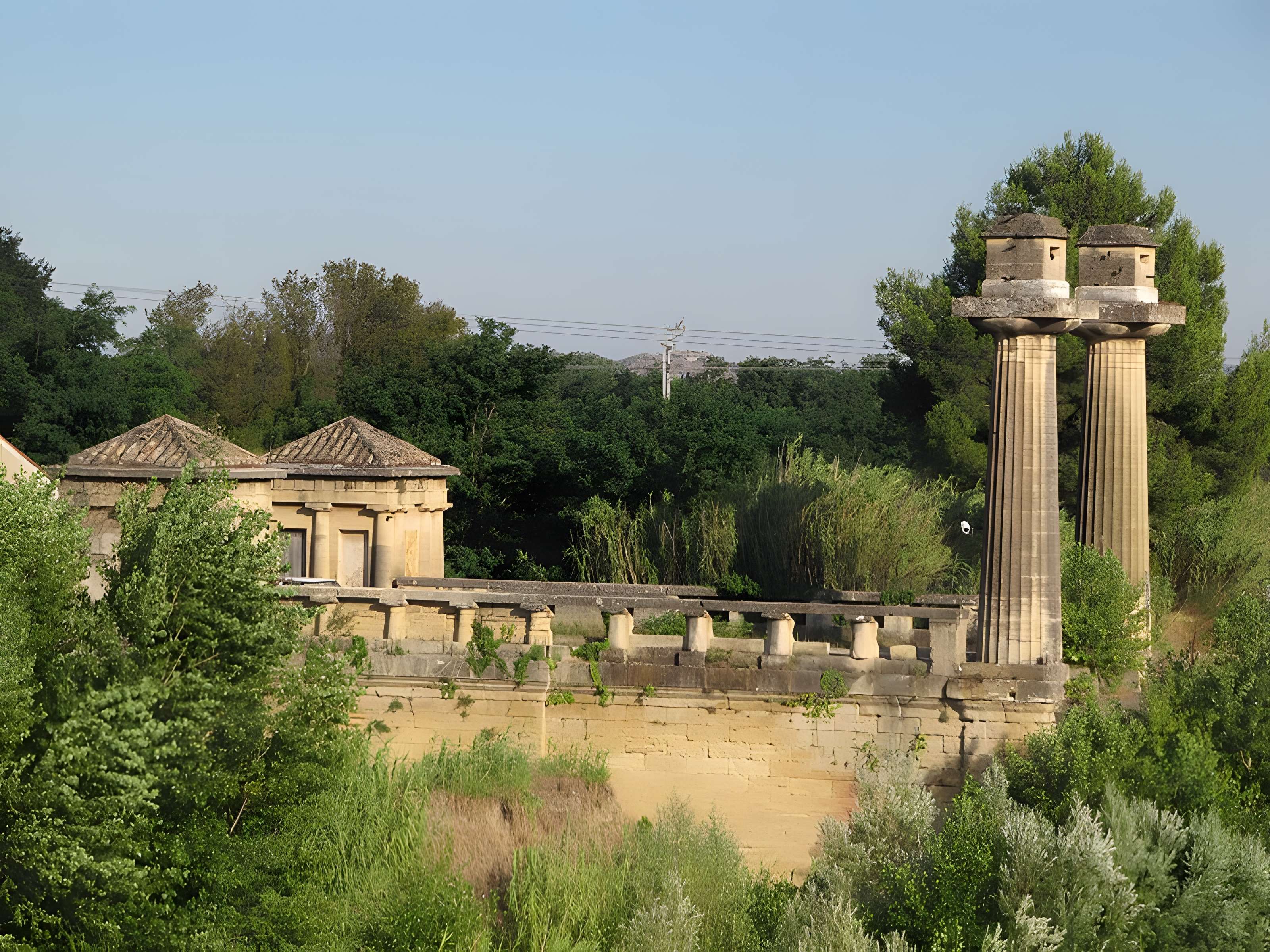Pont suspendu de Remoulins