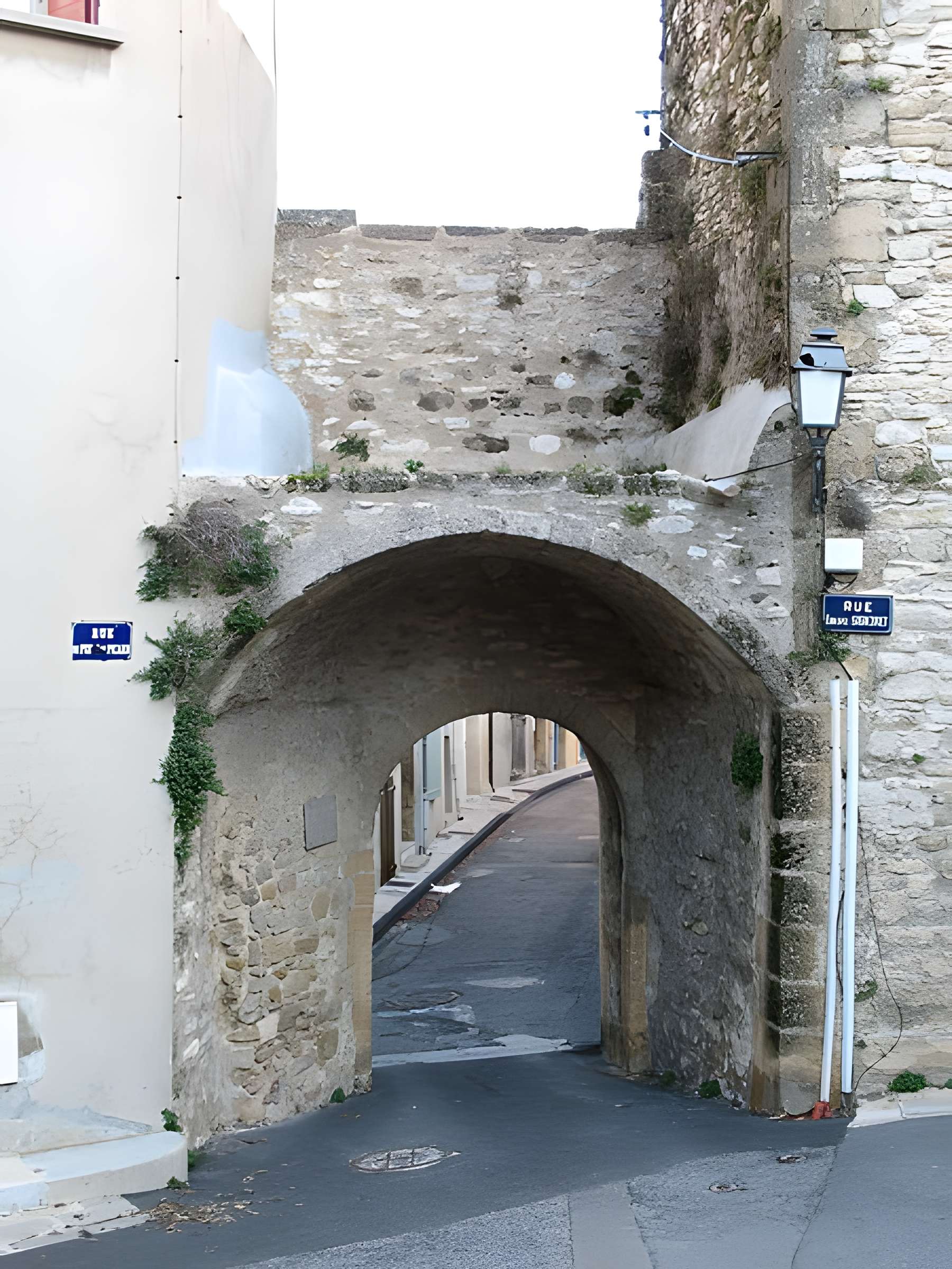 Portail de Bouissière à Lançon-Provence
