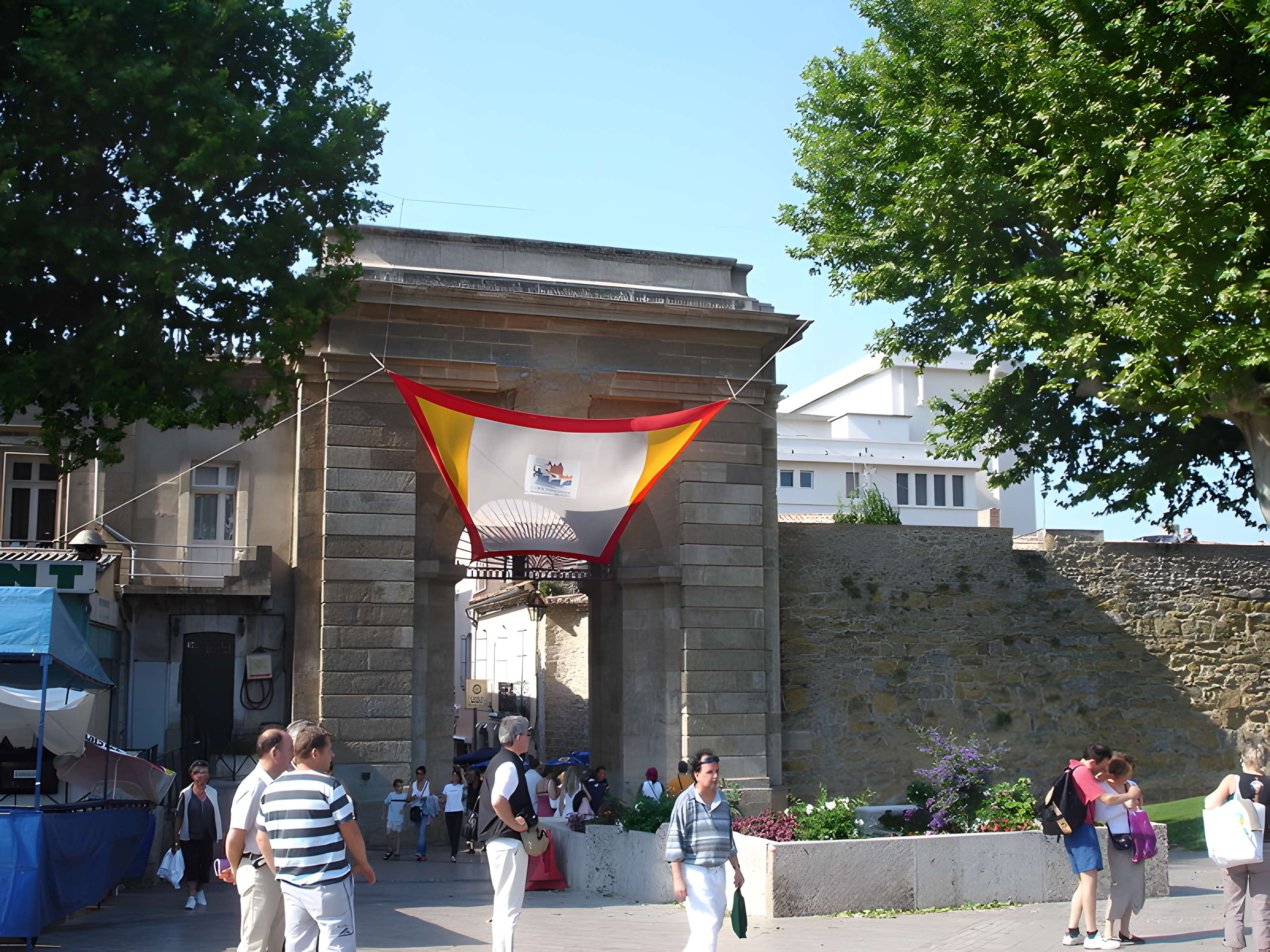 Portail des Jacobins de Carcassonne