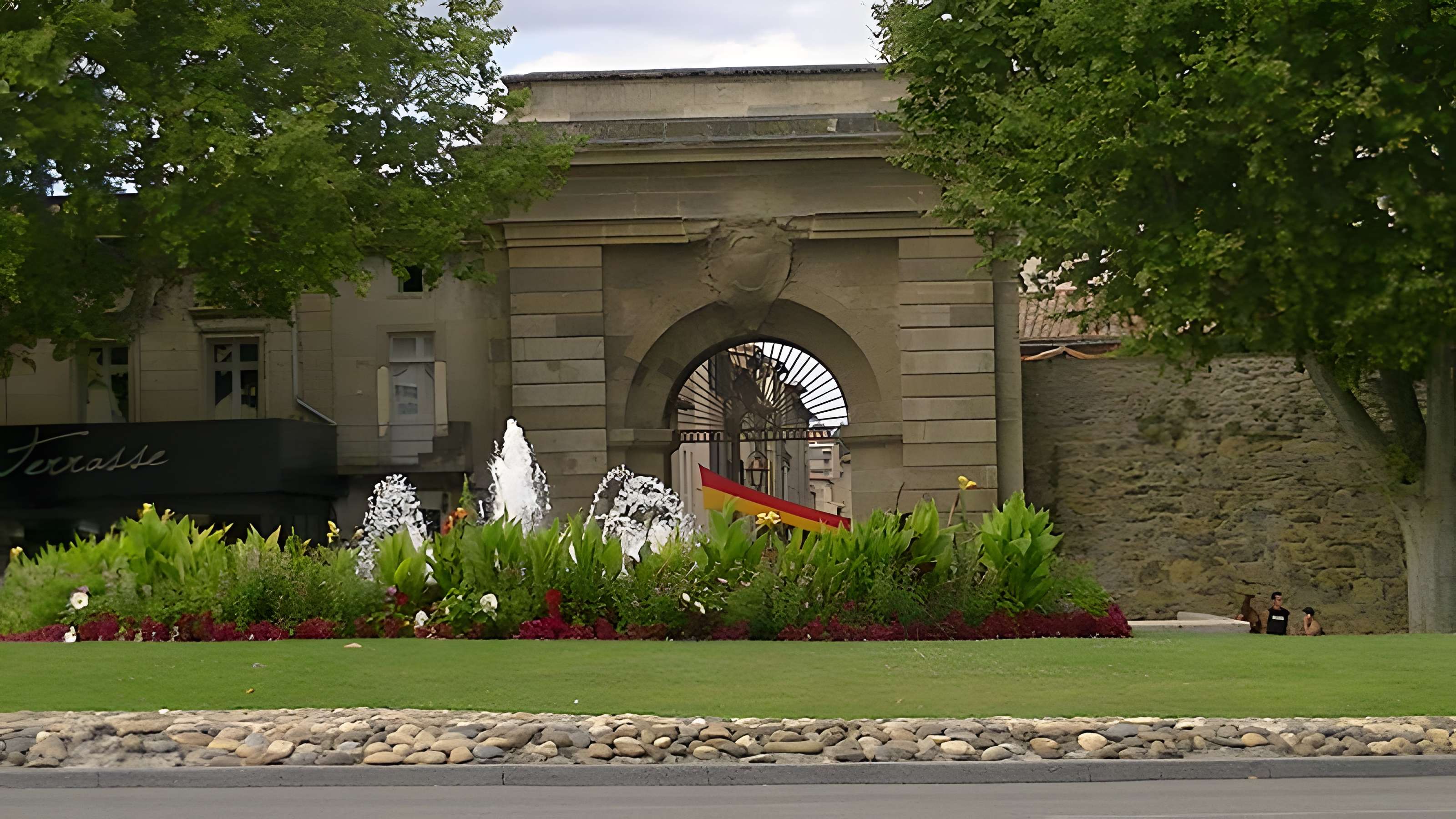 Portail des Jacobins de Carcassonne