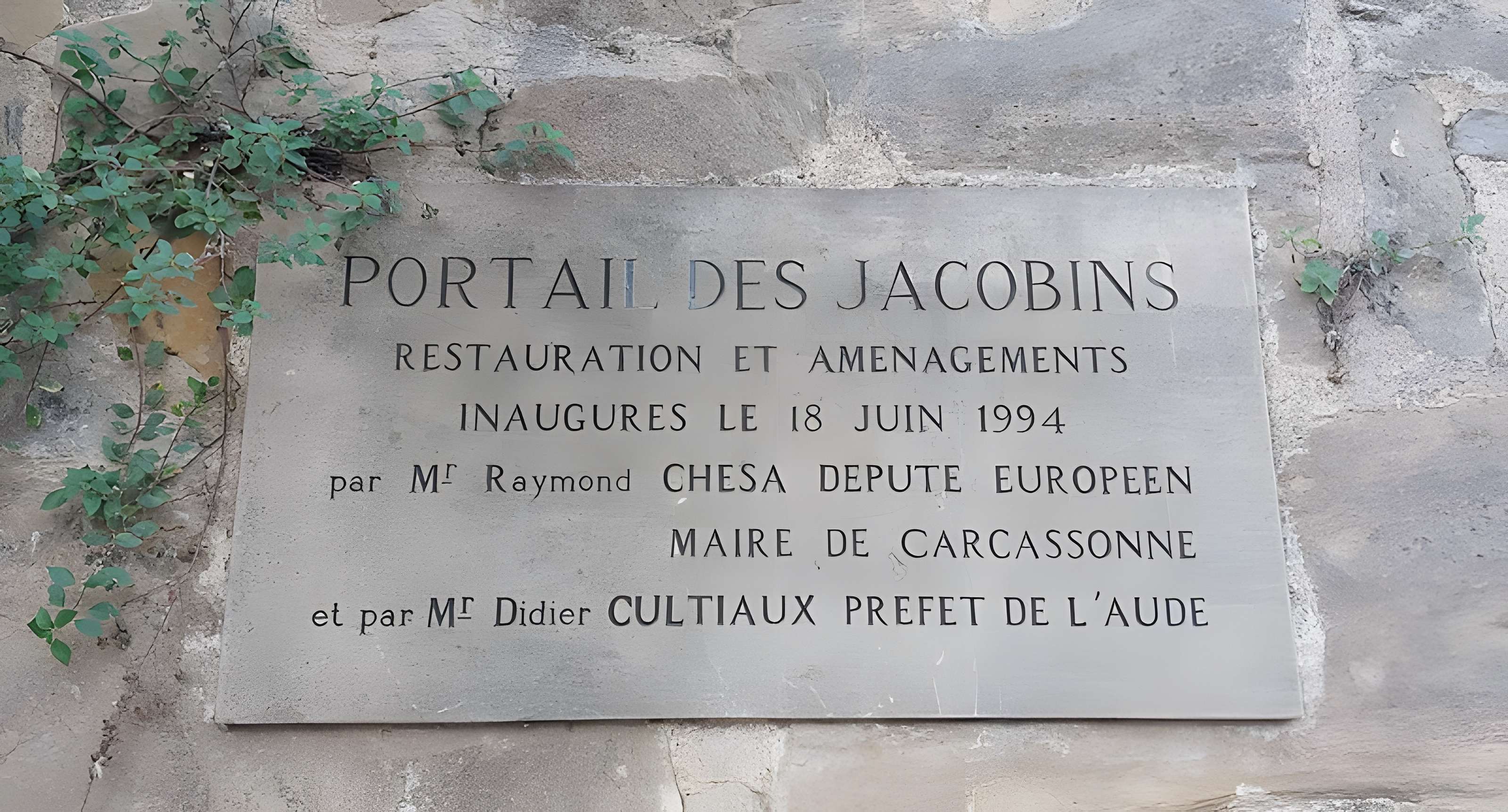 Portail des Jacobins de Carcassonne