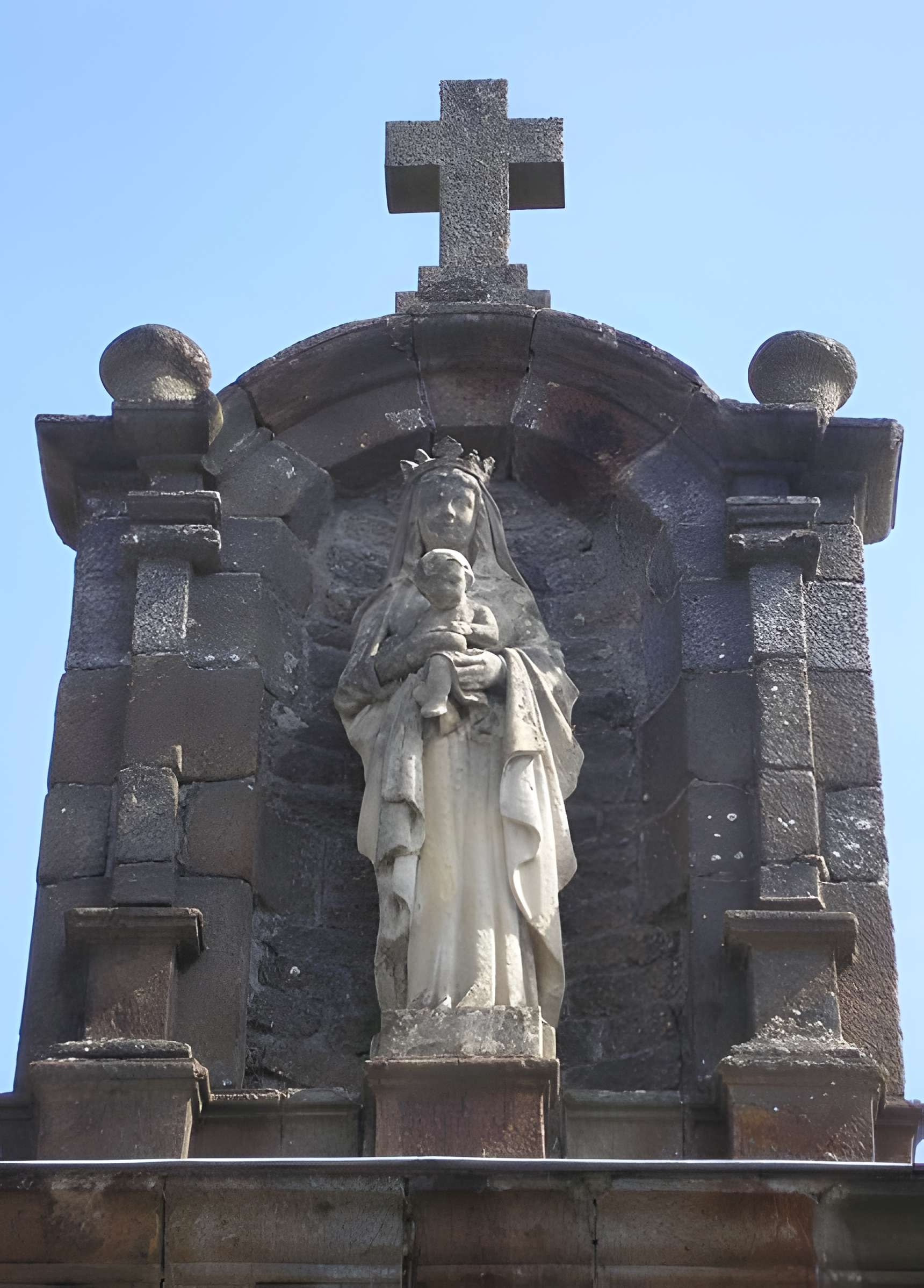 Portail du Couvent de Blon à Vaudry