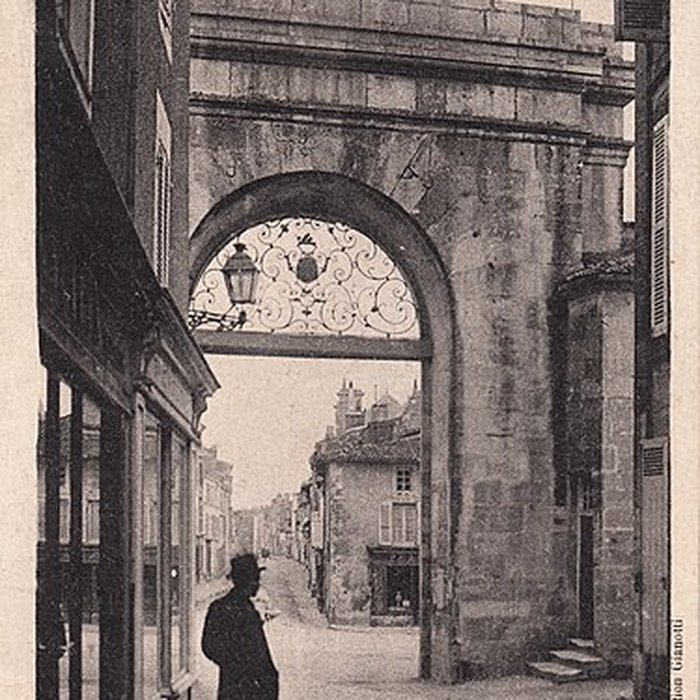 Photo de Porte Châlon de Saint-Maixent-lEcole