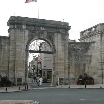 Porte Châlon de Saint-Maixent-lEcole 