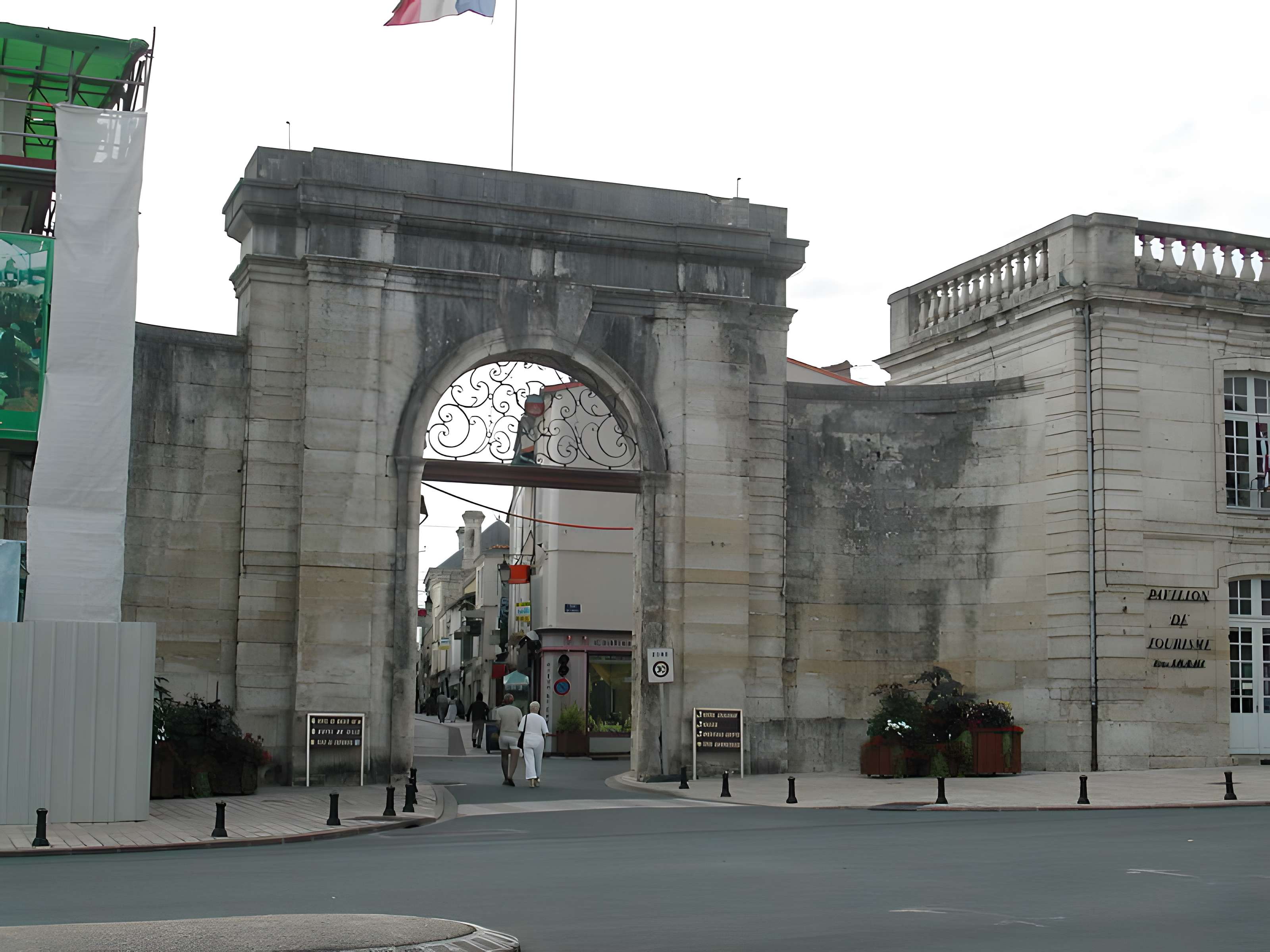 Porte Châlon de Saint-Maixent-l'Ecole 