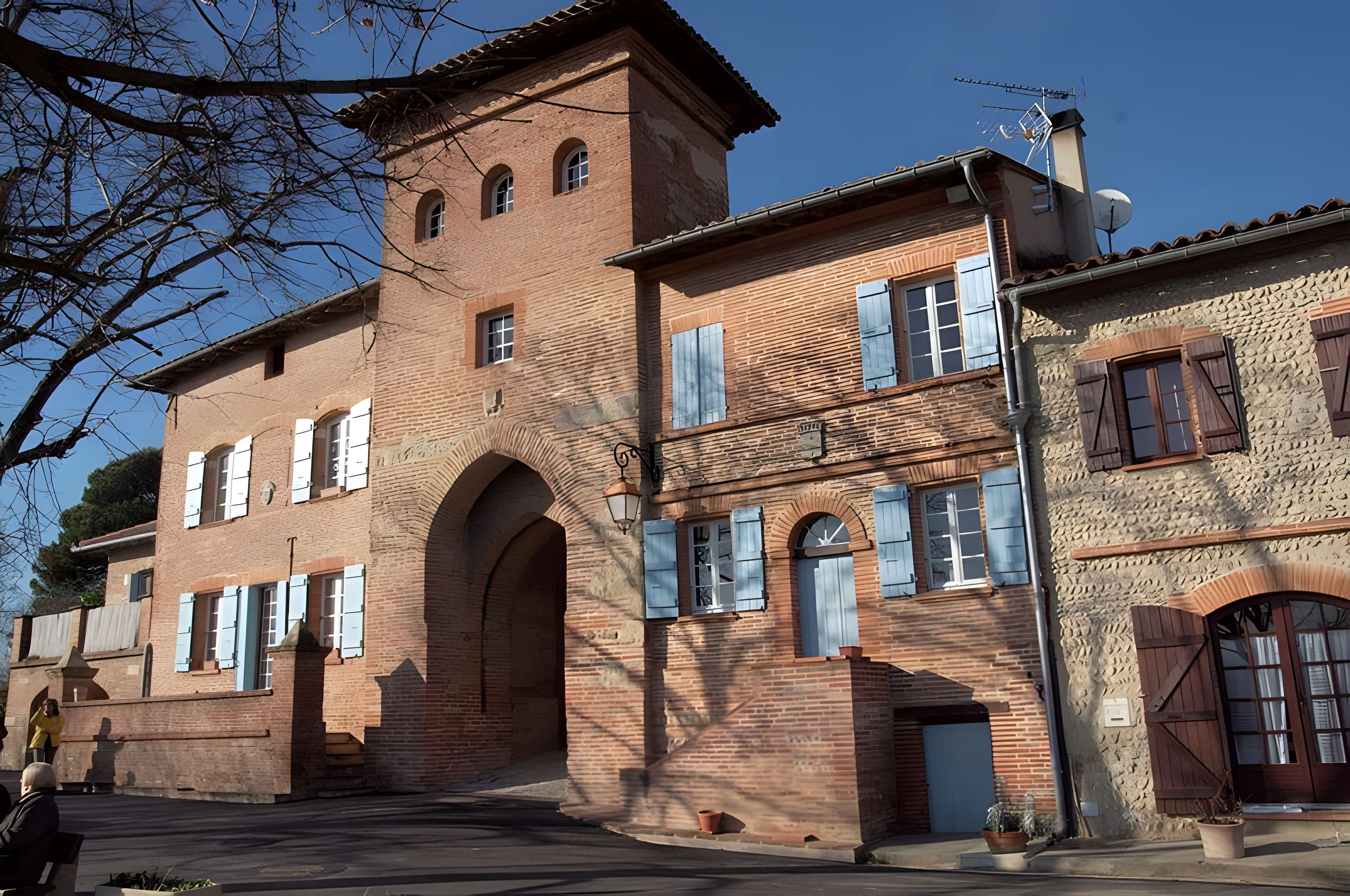 Porte de Clermont-le-Fort 