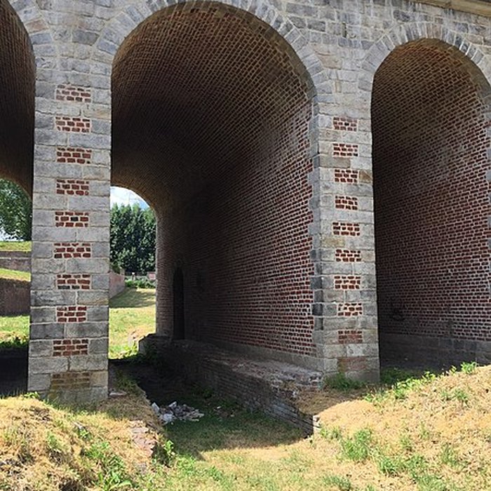 Photo de Porte de Gand et ensemble des fortifications