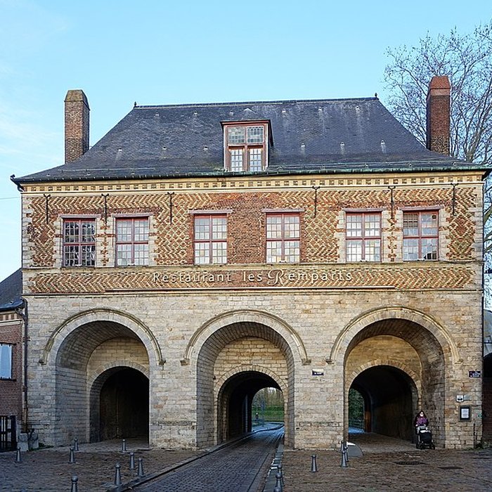 Photo de Porte de Gand et ensemble des fortifications