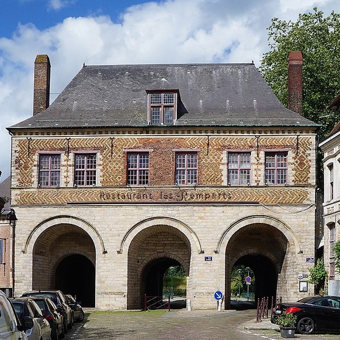 Photo de Porte de Gand et ensemble des fortifications