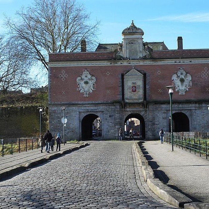 Photo de Porte de Gand et ensemble des fortifications
