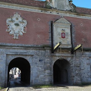 Porte de Gand et ensemble des fortifications