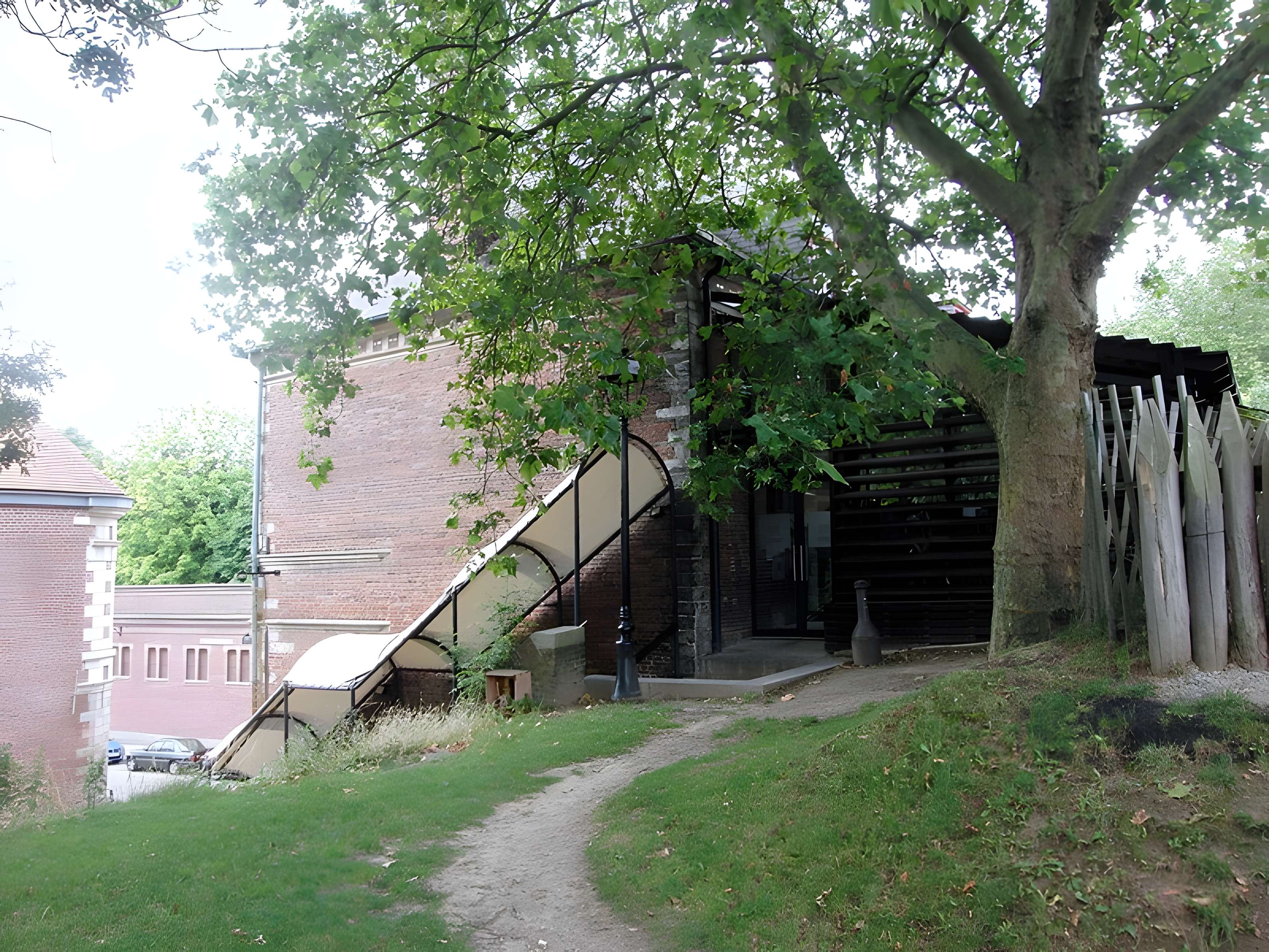 Porte de Gand et ensemble des fortifications