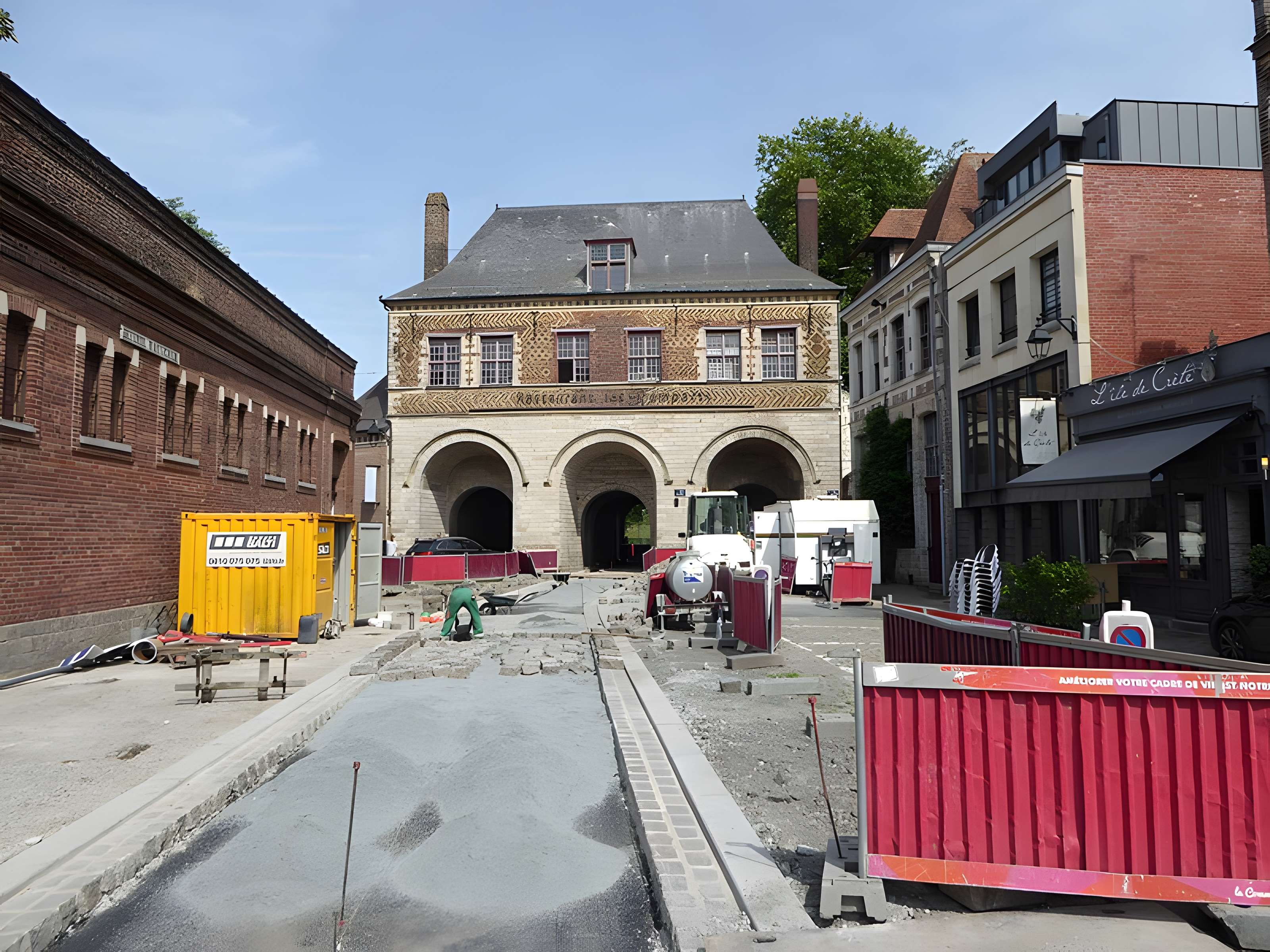 Porte de Gand et ensemble des fortifications