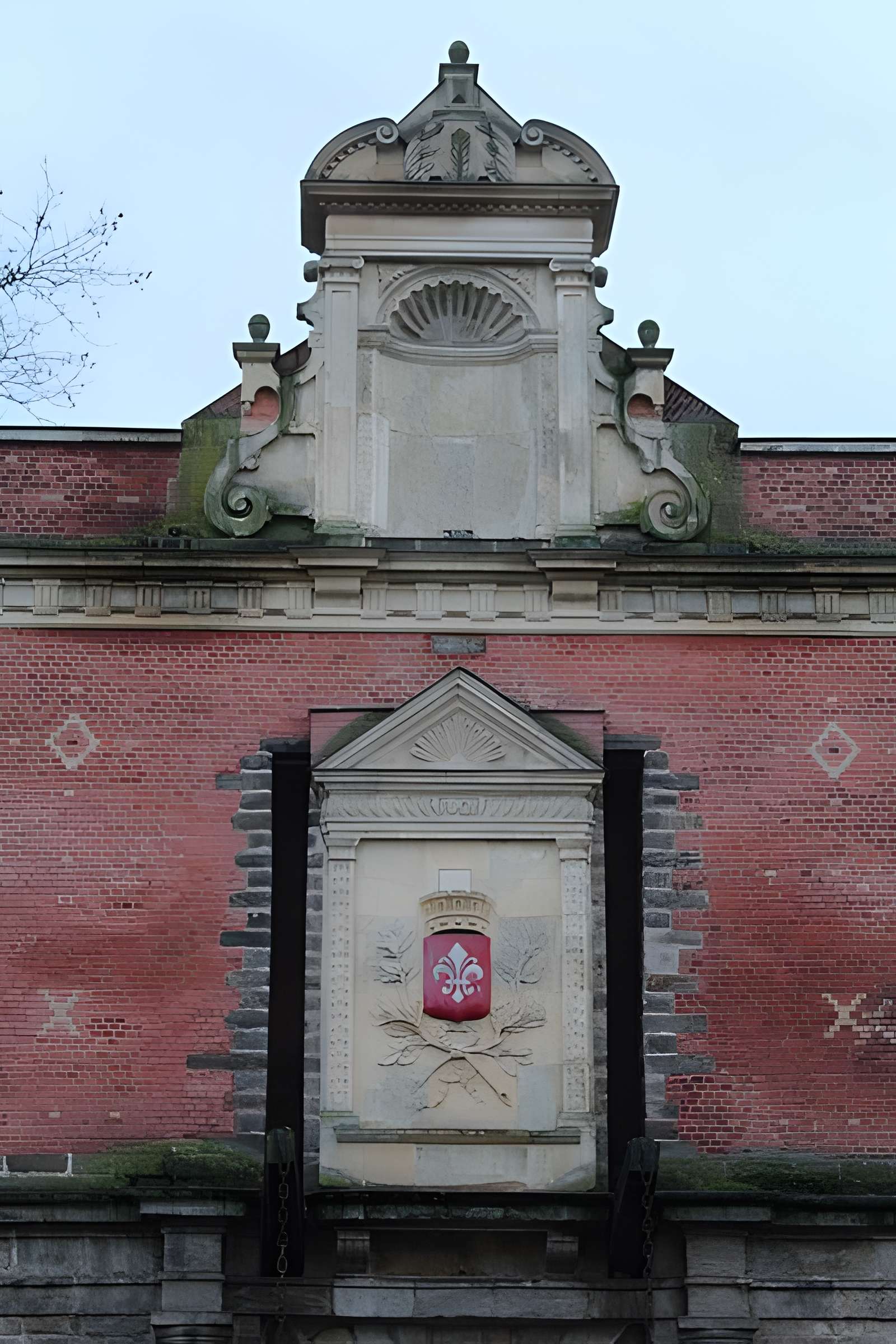 Porte de Gand et ensemble des fortifications