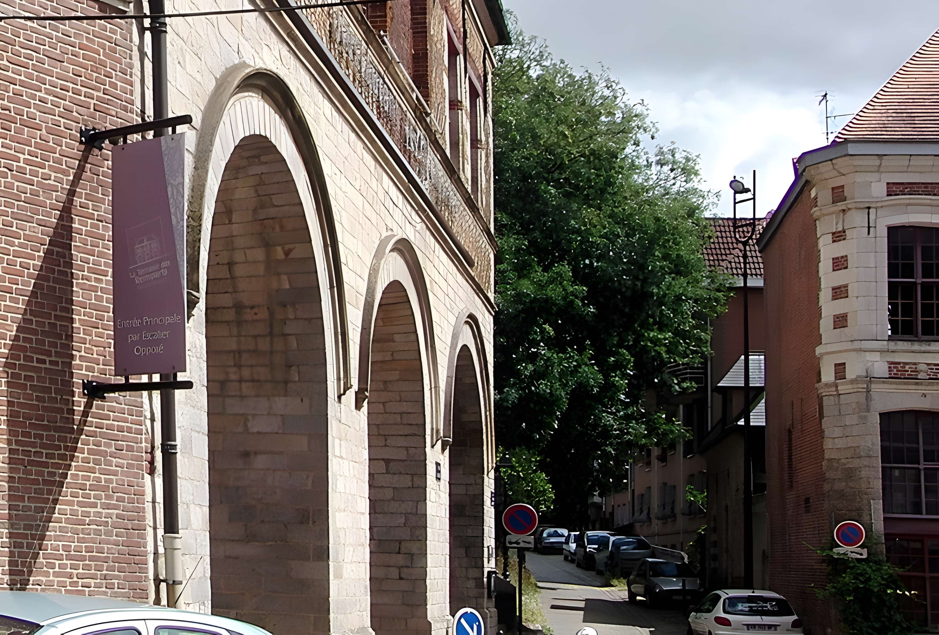 Porte de Gand et ensemble des fortifications