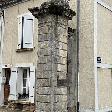 Porte de Gironde à Rozay-en-Brie