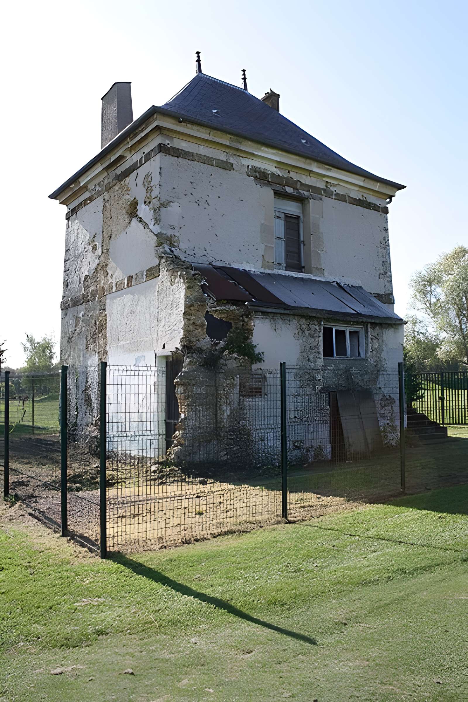 Porte de Mérantais à Magny-les-Hameaux