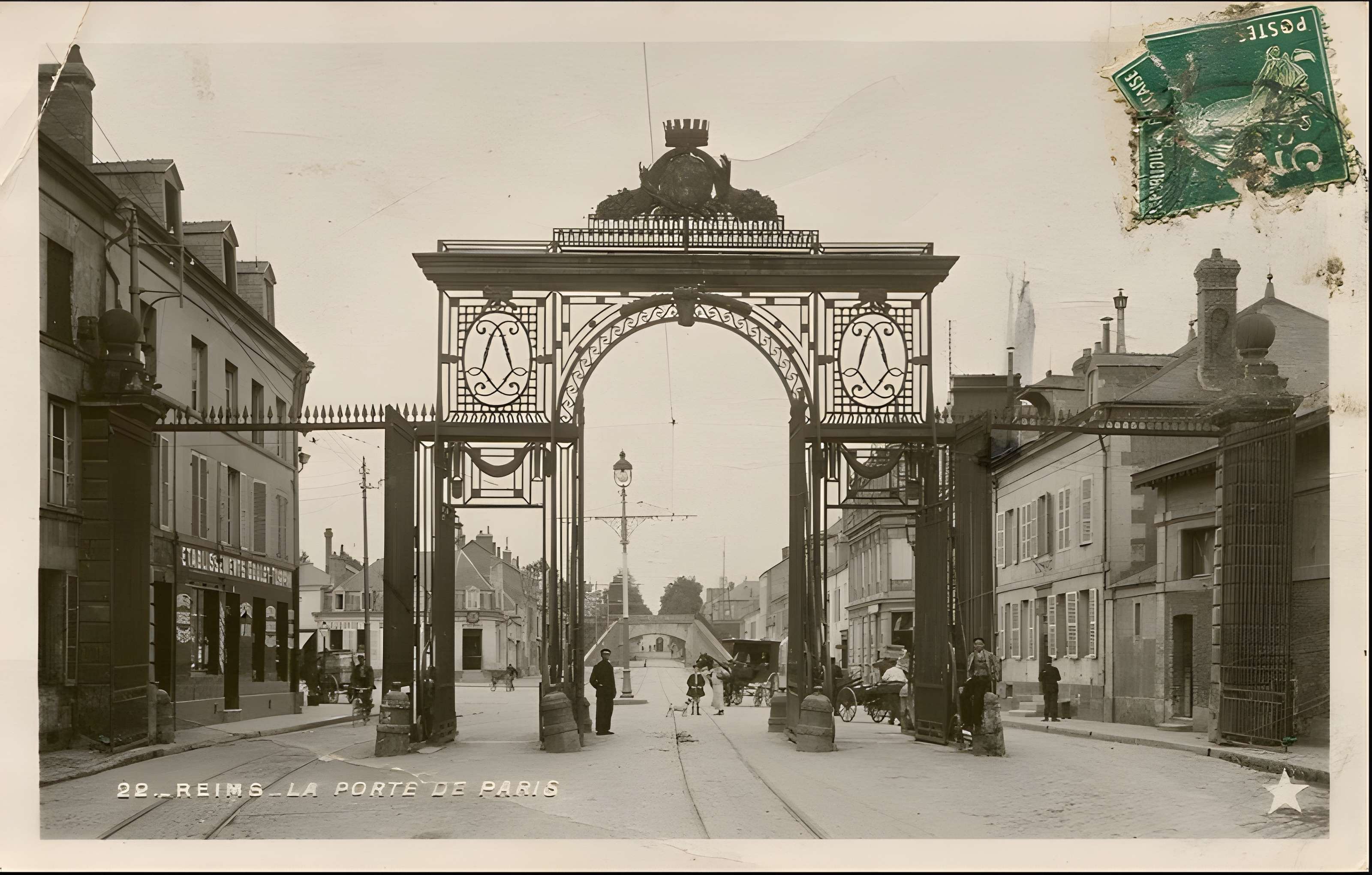 Porte de Paris à Reims