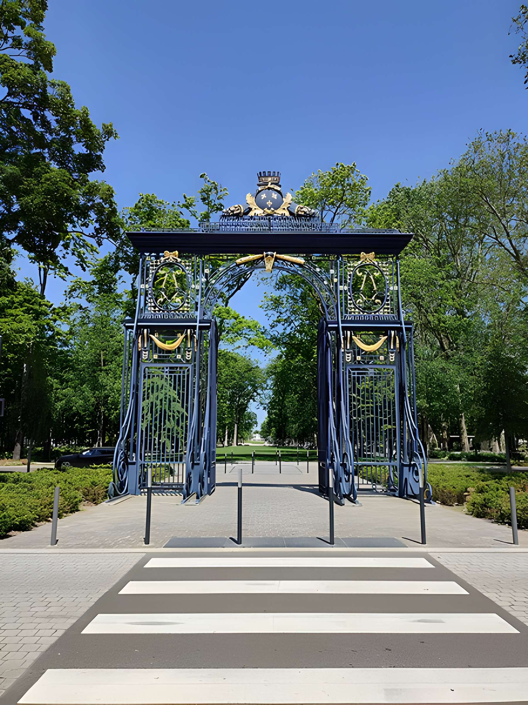 Porte de Paris à Reims