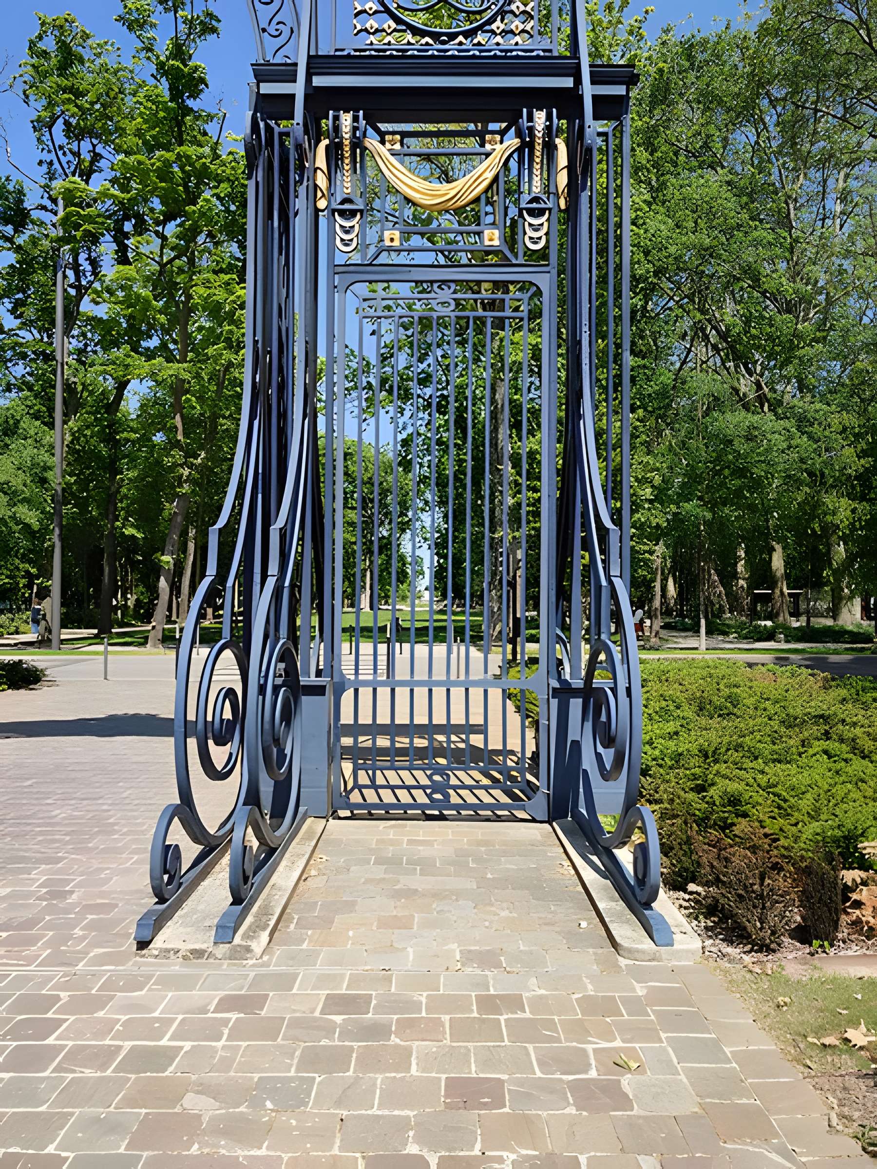 Porte de Paris à Reims