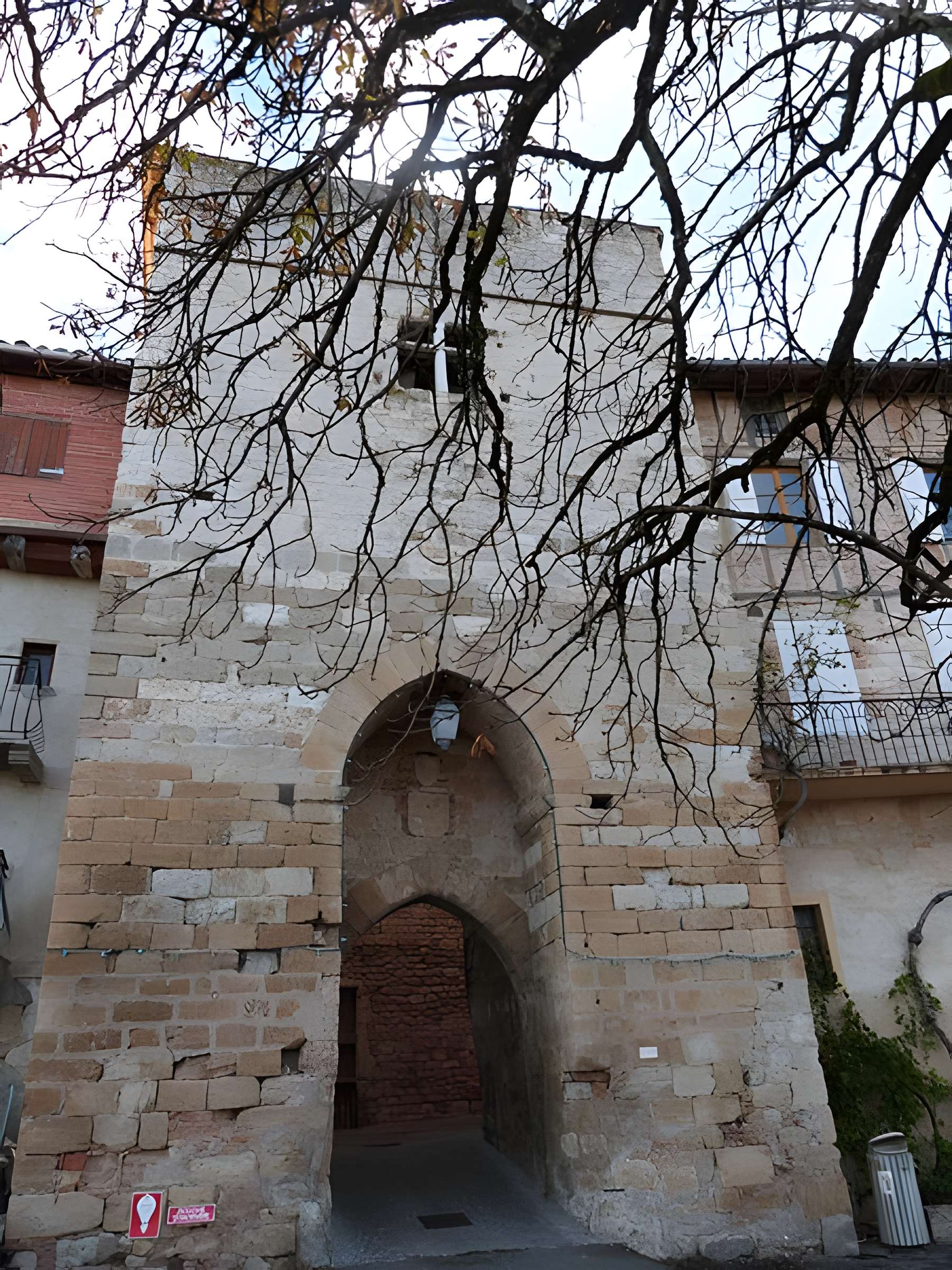 Porte de ville de Castelnau-de-Montmiral 