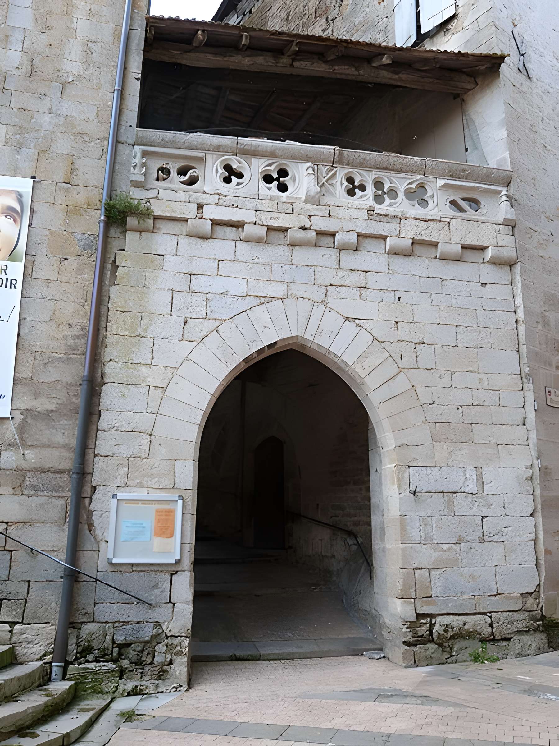 Porte de ville de Caylus